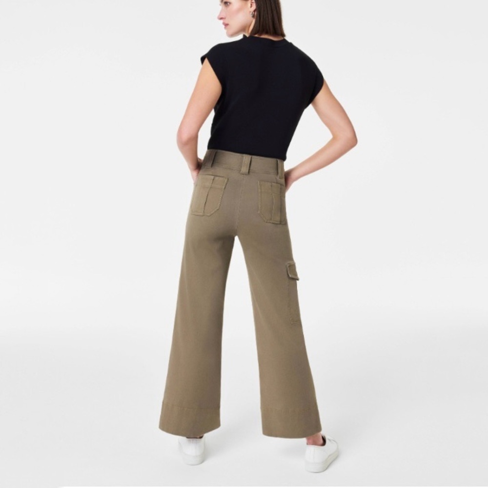SPANX Stretch Twill Cropped Cargo Trouser In Spanish Olive size Medium - Picture 2 of 13